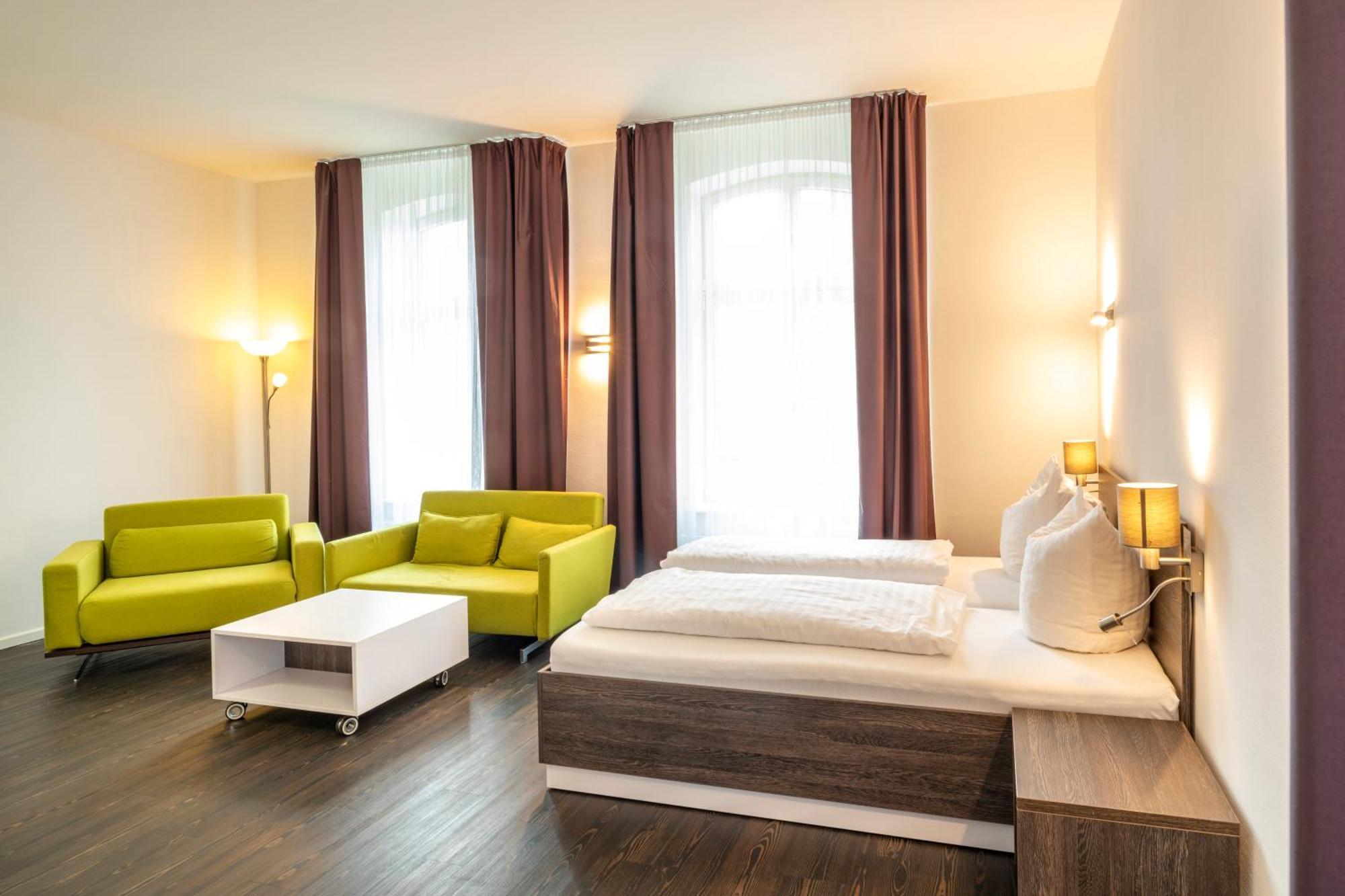 Boardinghaus Weinberg Campus Aparthotel Halle  Eksteriør bilde