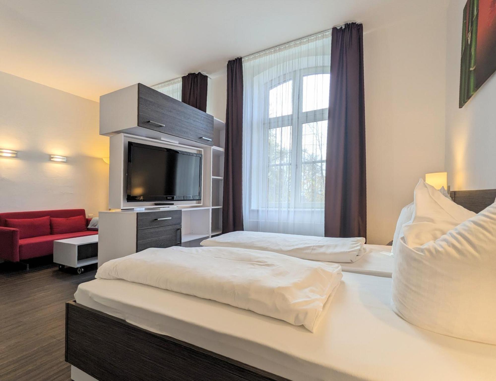 Boardinghaus Weinberg Campus Aparthotel Halle  Eksteriør bilde