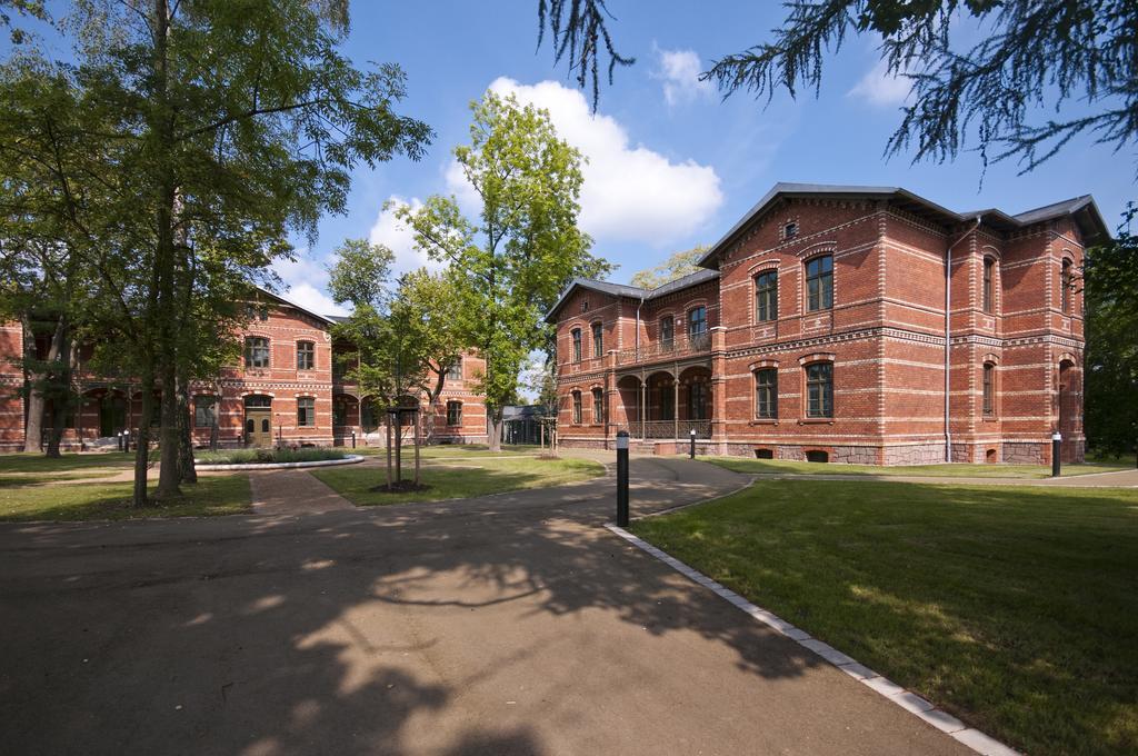 Boardinghaus Weinberg Campus Aparthotel Halle  Eksteriør bilde
